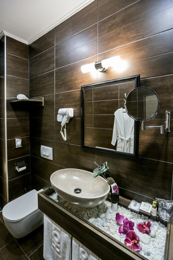 Garni Hotel Zen Free Parking Ni Exteriör bild